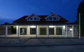 White Apartman Siofok